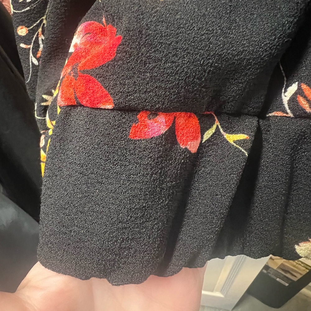 Floral Jacket - Picture 5 of 6